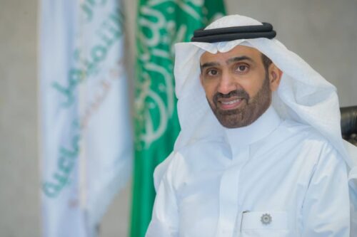 وزير الموارد البشرية والتنمية الاجتماعية المهندس أحمد الراجحي