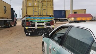 القبض على قائد سيارة يقود بسرعة جنونية جنوب جدة.